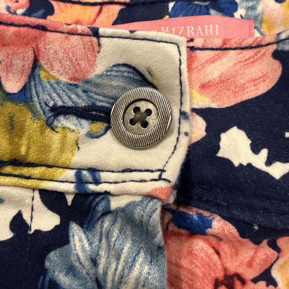 Bundle Of 4 Pairs Women’s Shorts Size 12 Assorted Brands GUC - Picture 4 of 13